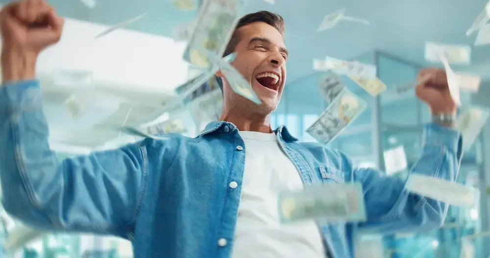 Norocul vine pentru aceste trei zodii: săptămâna care le poate schimba soarta financiară